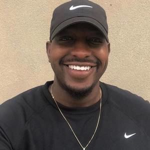 Meet your Posher, Devin